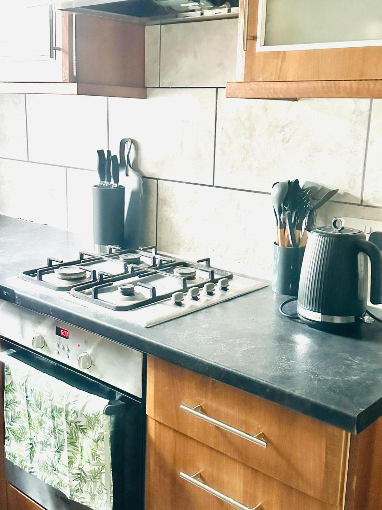 Appartamento Free Parking, Walkable To 3 Bedroom House Lincoln